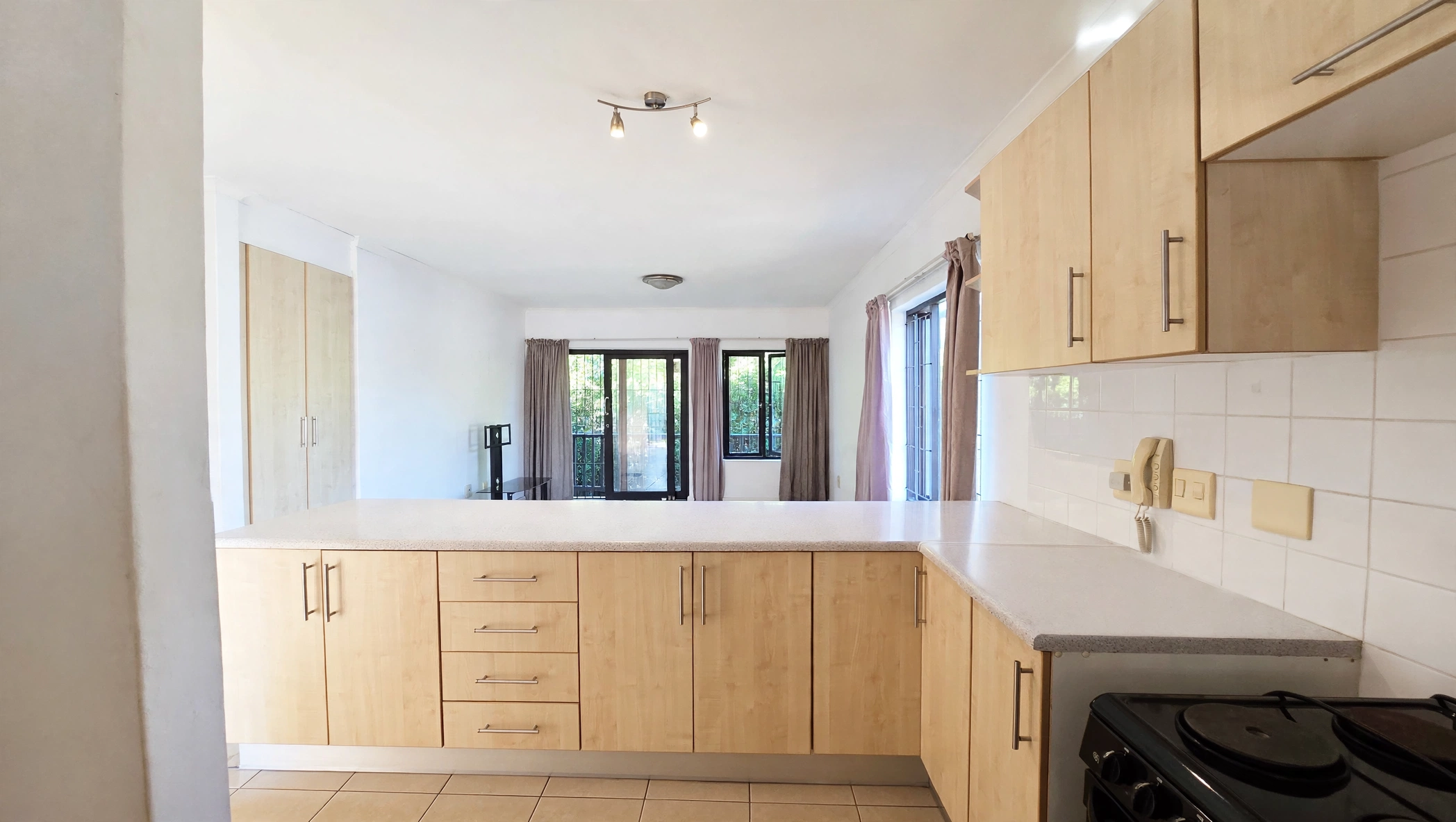To Let 3 Bedroom Property for Rent in Knysna Central Western Cape